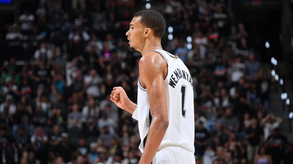 Spurs defense roars to life in Game 4, that’s a real problem for the shorthanded Thunder Spurs defense roars to life in Game 4, that’s a real problem for the shorthanded Thunder