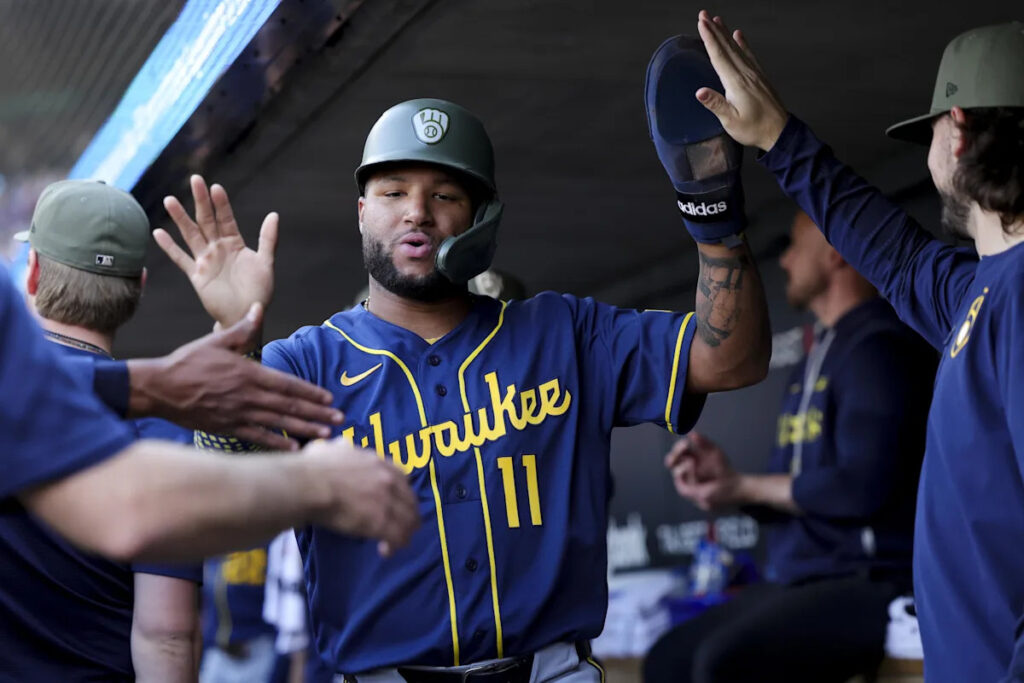 Game Thread: Milwaukee Brewers (25-17) vs. Minnesota Twins (20-25) Game Thread: Milwaukee Brewers (25-17) vs. Minnesota Twins (20-25)