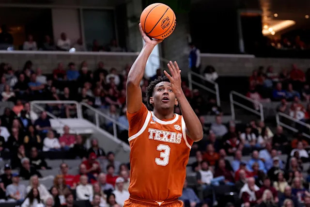 Dailyn Swain #3 of the Texas Longhorns shoots the ball against the Purdue Boilermakers during the first half in the Sweet Sixteen of the 2026 NCAA Men's Basketball Tournament at SAP Center on March 26, 2026 in San Jose, California.