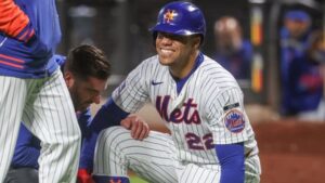 Mets’ Juan Soto leaves for pinch-hitter in seventh inning after fouling ball off ankle earlier