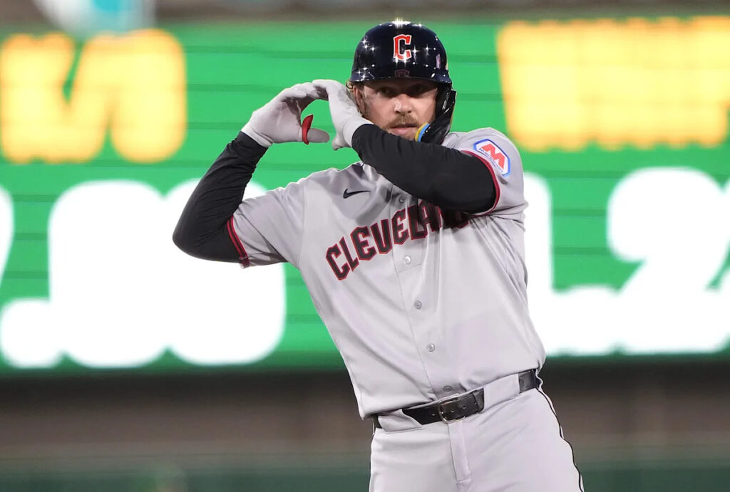 Guardians take Athletics Opener – Yahoo Sports