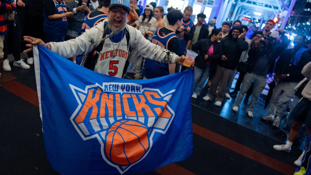 Knicks donating hundreds of NBA Finals tickets to underprivileged fans in city