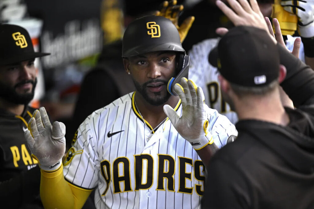 Good Morning San Diego: Ninth inning error leads to loss for Padres