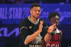 Just say no. Lakers should learn their lesson, avoid Giannis Antetokounmpo