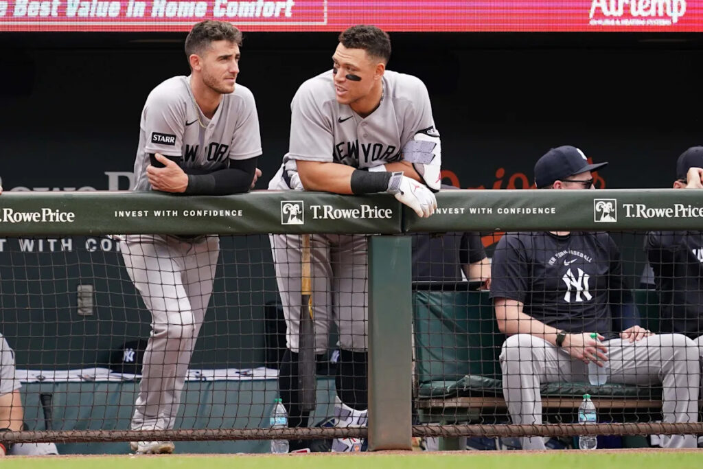 Yankees news: Offense looking to settle down in Subway Series