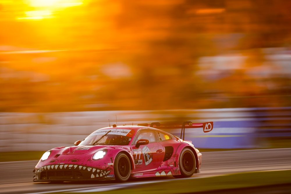 #77 AO Racing Porsche 911: Nick Tandy, Harry King, Alessio Picariello