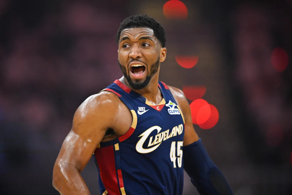 Donovan Mitchell discusses possible contract extension with Cavs: ‘I love it here’ Donovan Mitchell discusses possible contract extension with Cavs: ‘I love it here’