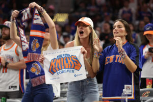 Knicks fans forget about the bad times and savor a record run to their first NBA Finals since 1999 Knicks fans forget about the bad times and savor a record run to their first NBA Finals since 1999