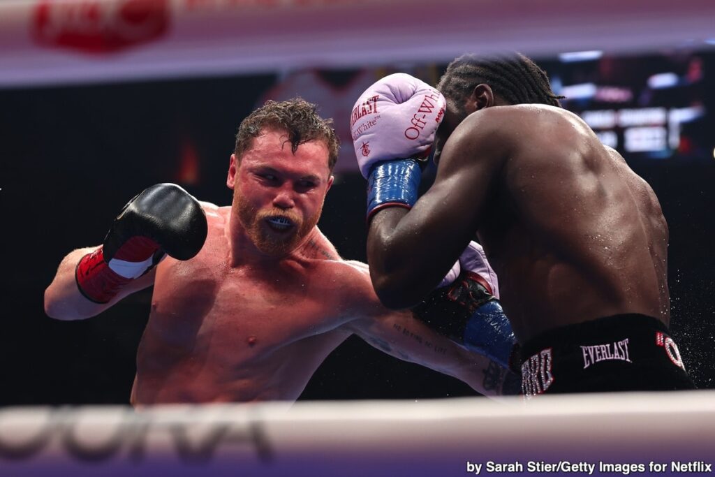 Oscar De La Hoya Says Canelo Alvarez Is “Taking the Money and Running”