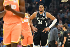 Cavs playoff fate to determine interest in Giannis Antetokounmpo