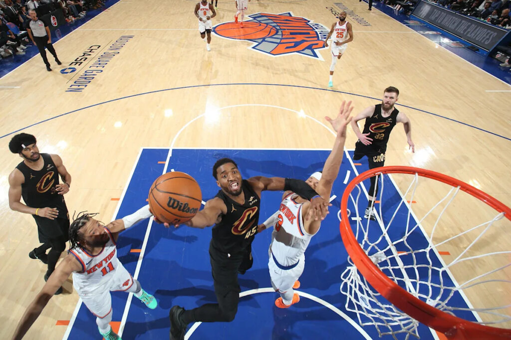 Cavs blow 22-point lead in disasterous Game 1 loss to Knicks Cavs blow 22-point lead in disasterous Game 1 loss to Knicks