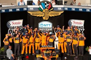 Lundgaard stuns Malukas to snatch win