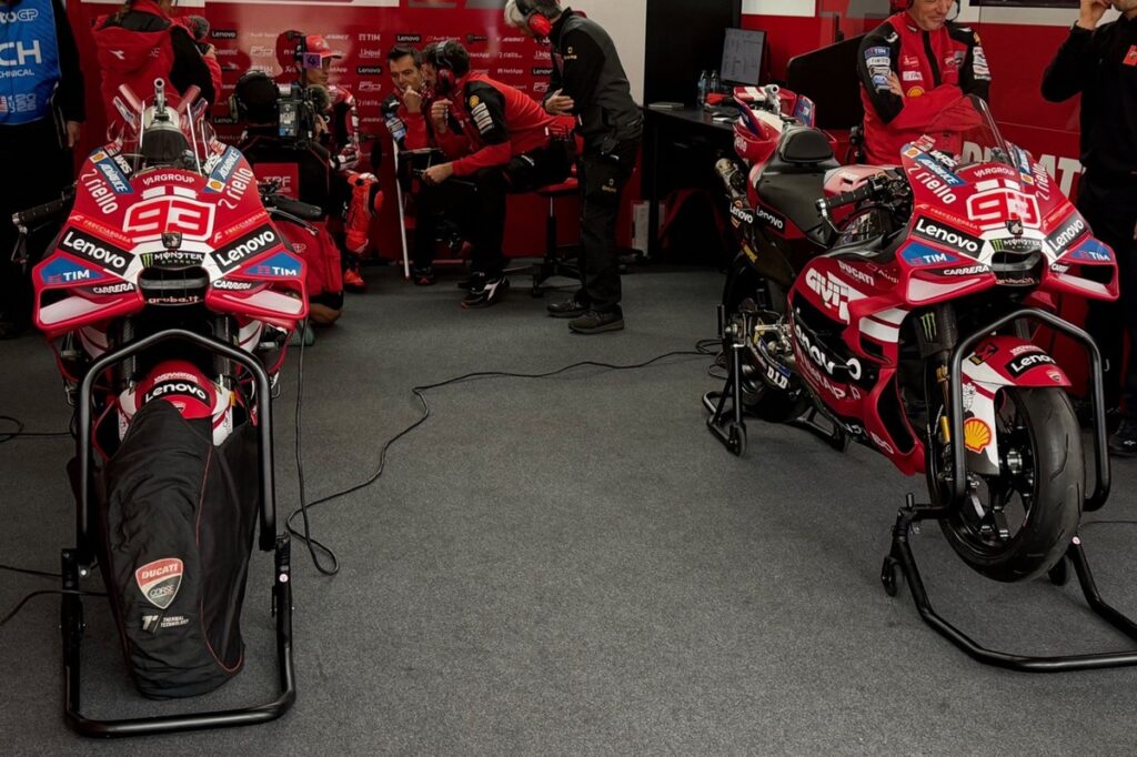 MotoGP considers reducing riders to one bike from 2027 MotoGP considers reducing riders to one bike from 2027