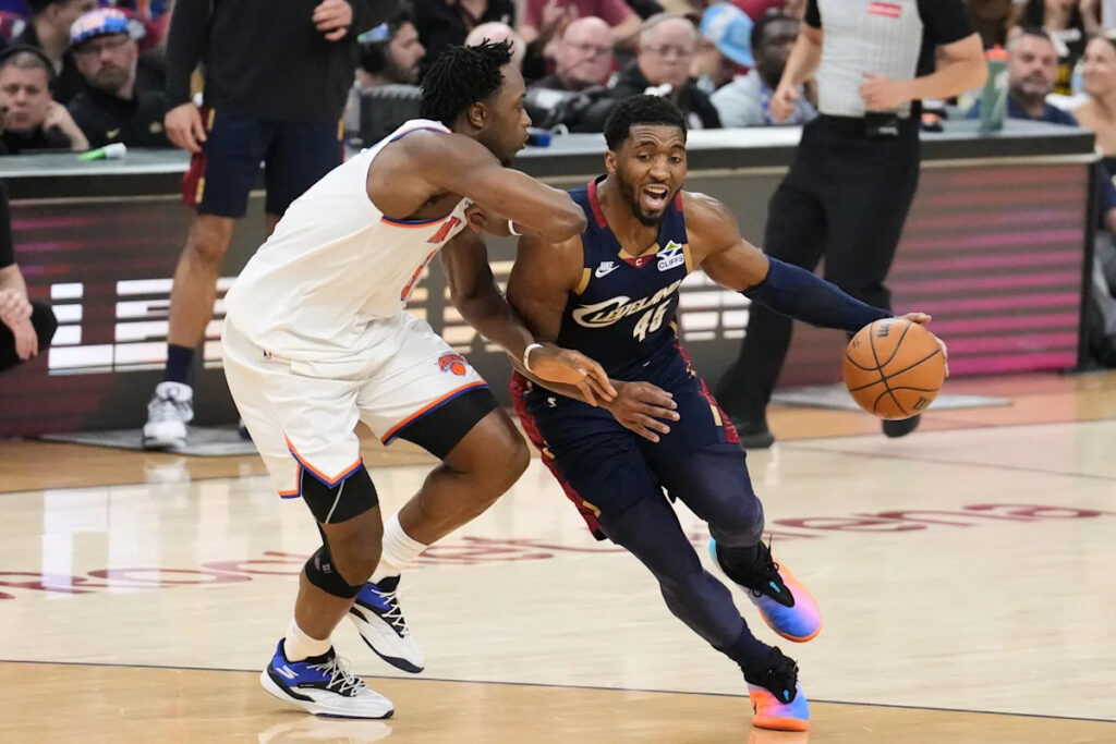 Cavaliers overwhelmed in Game 4 by Knicks, who sweep series and send Cleveland into uncertain summer Cavaliers overwhelmed in Game 4 by Knicks, who sweep series and send Cleveland into uncertain summer