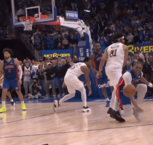 NBA refs made the right no-call by swallowing whistle at end of Pistons-Cavs Game 5