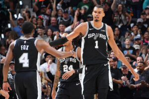Spurs overwhelm Timberwolves in pivotal Game 5 victory Spurs overwhelm Timberwolves in pivotal Game 5 victory