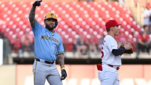 Brewers’ Jackson Chourio goes 4 for 4 in his 2026 debut after coming off injured list