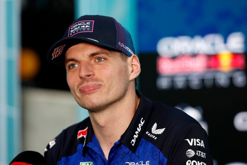 Verstappen will ‘take time’ to consider his F1 future