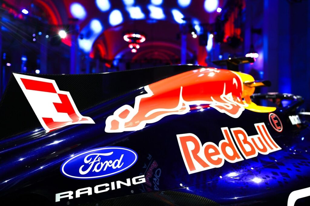 Why Ford ‘loves the V8 idea’ in F1 amid changing road car strategy Why Ford ‘loves the V8 idea’ in F1 amid changing road car strategy