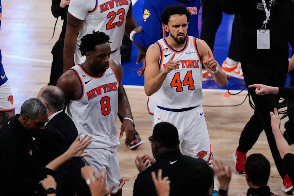 Landry Shamet will stay with Knicks on 4-year,  million deal, AP source says
