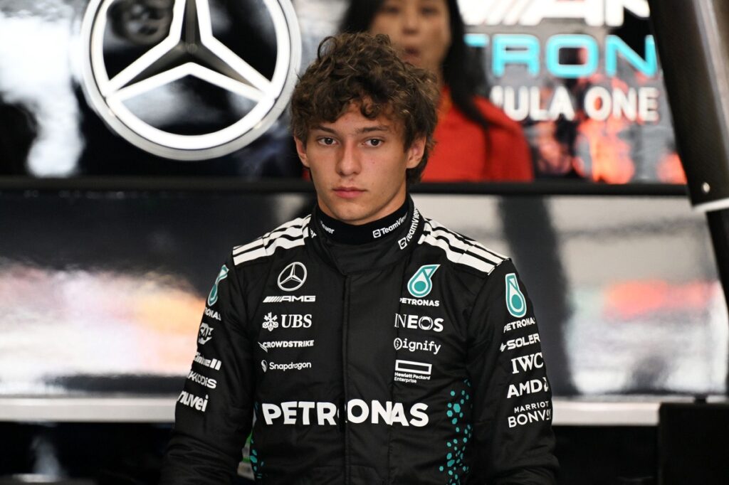 Why Antonelli is “grateful” for mid-season slump in F1 2025 Why Antonelli is “grateful” for mid-season slump in F1 2025