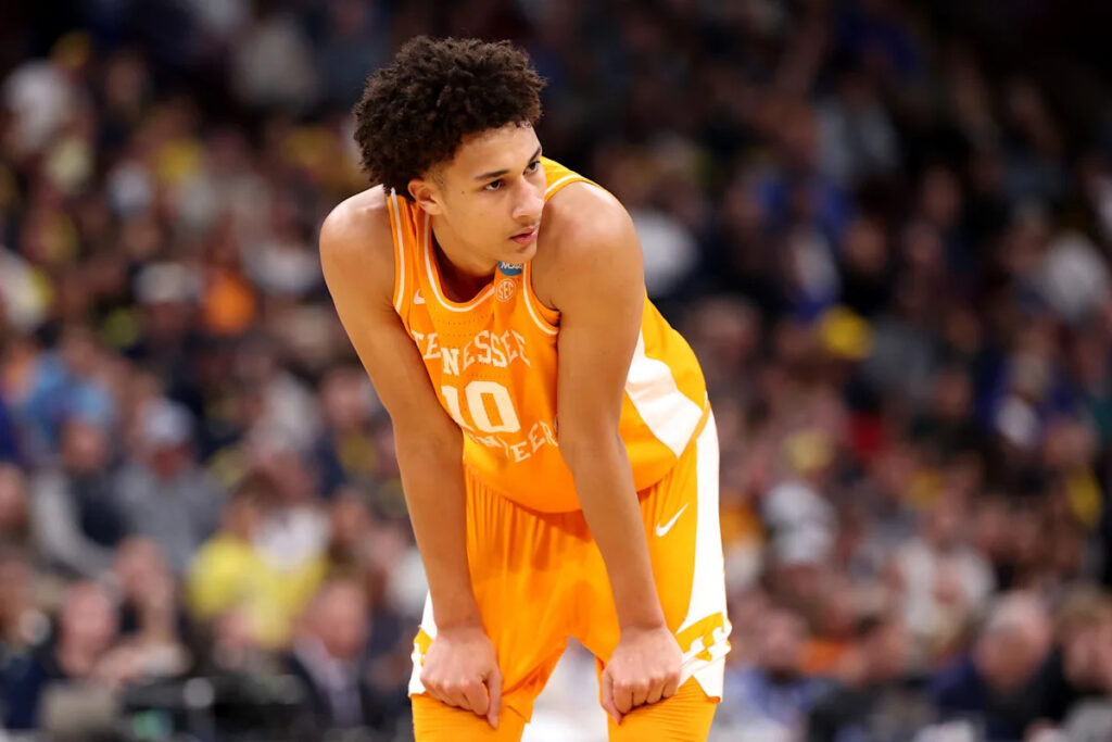 NBA Draft: Bucks get Nate Ament with Miami’s No. 13 pick from Giannis Antetokounmpo trade, Brayden Burries with their own at No. 10