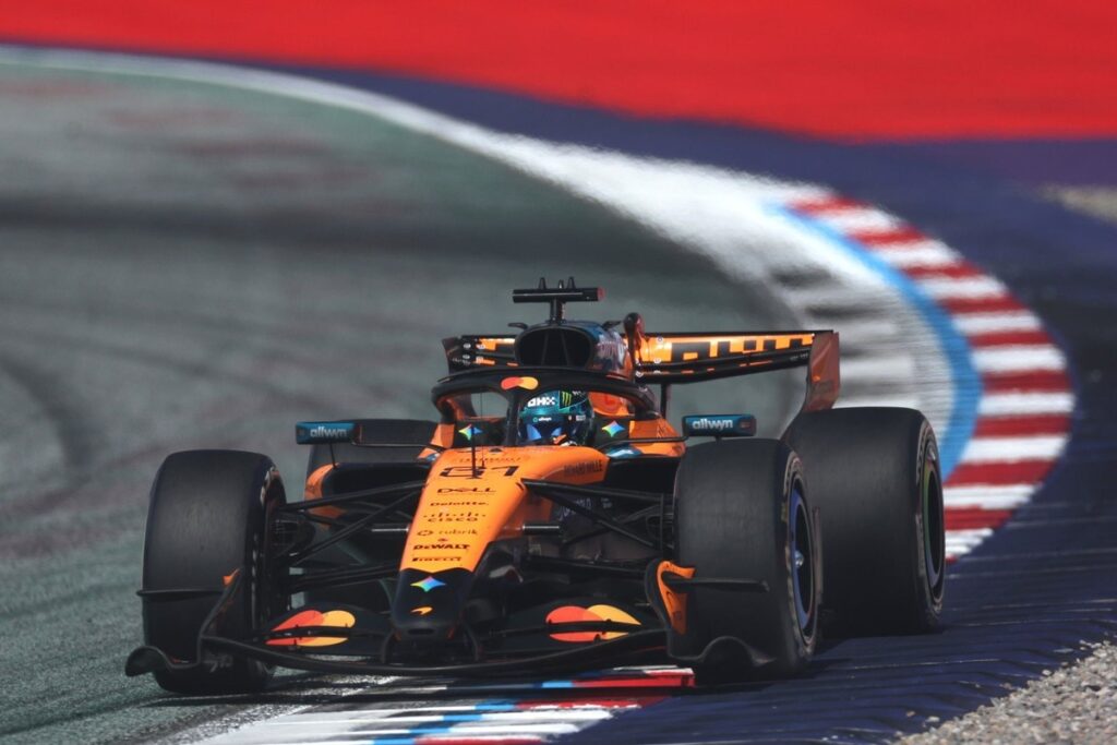 Piastri summoned to F1 Austrian GP stewards