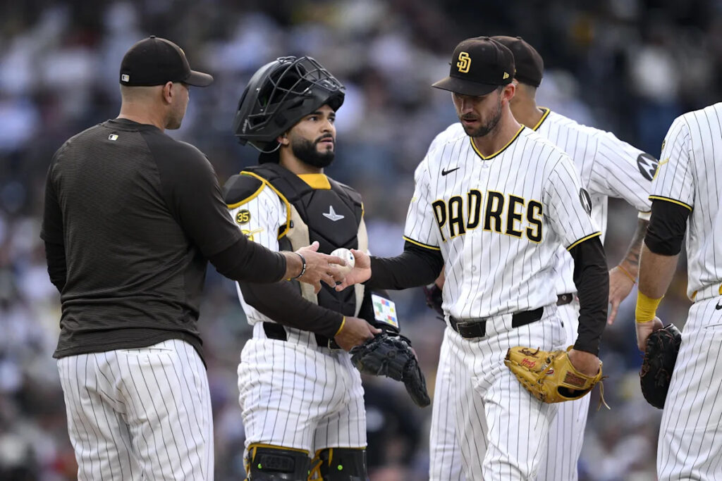 Padres Reacts Survey: San Diego needs to cut ties with rotation pieces