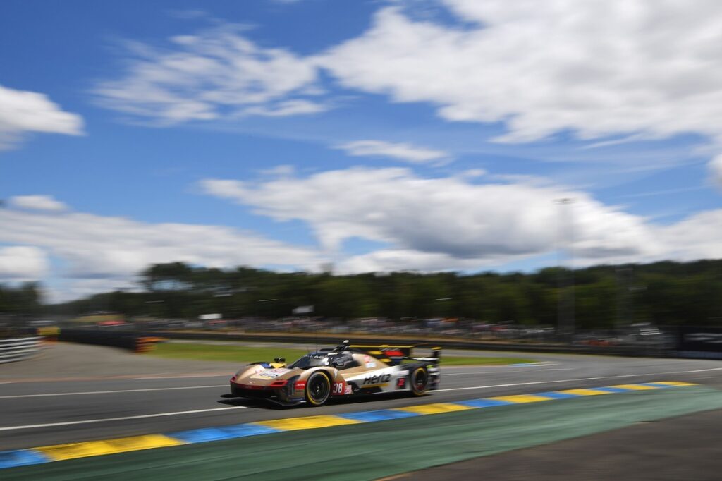 Cadillac dominates FP1 with rivals 1.7s down Cadillac dominates FP1 with rivals 1.7s down