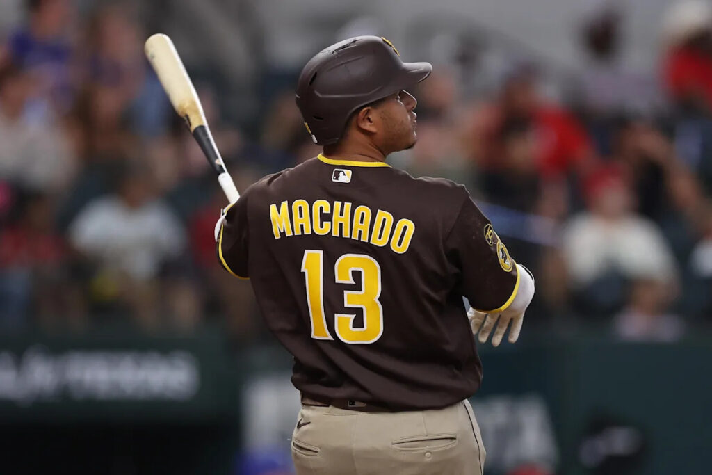 Padres get extra-inning win after Manny Machado homer Padres get extra-inning win after Manny Machado homer