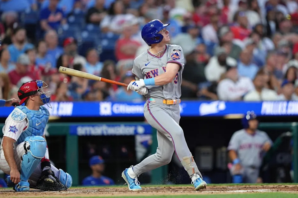 Mets outfielder Carson Benge (3) hits a home run against the Philadelphia Phillies in the third inning at Citizens Bank Park. IMAGN IMAGES via Reuters Connect