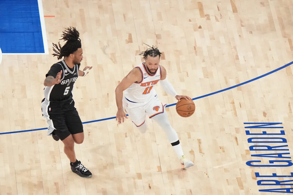 Knicks vs. Spurs 2026 NBA Finals: Where to watch Game 5, TV channel, streaming schedule, start time and more Knicks vs. Spurs 2026 NBA Finals: Where to watch Game 5, TV channel, streaming schedule, start time and more