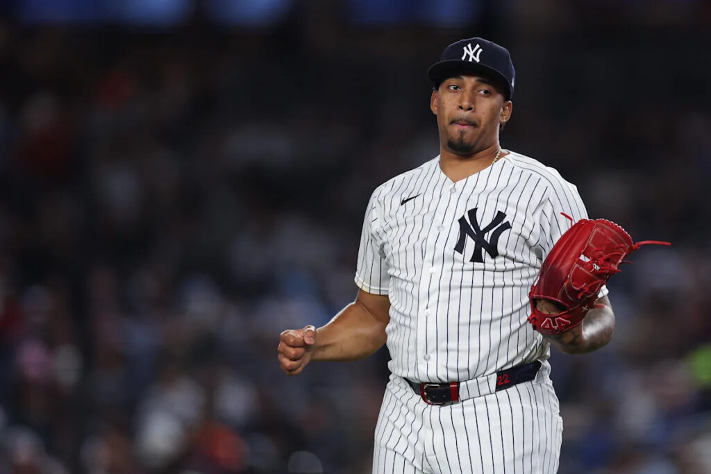 Yankees recall Yovanny Cruz to shore up bullpen