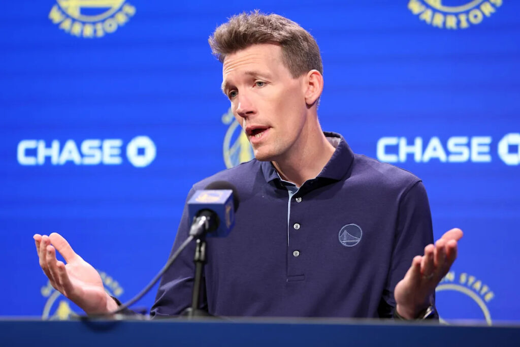 Warriors Reacts: Should they trade the pick? Warriors Reacts: Should they trade the pick?