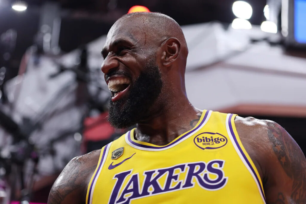 NBA free agency 2026 live updates: Latest rumors on top players available