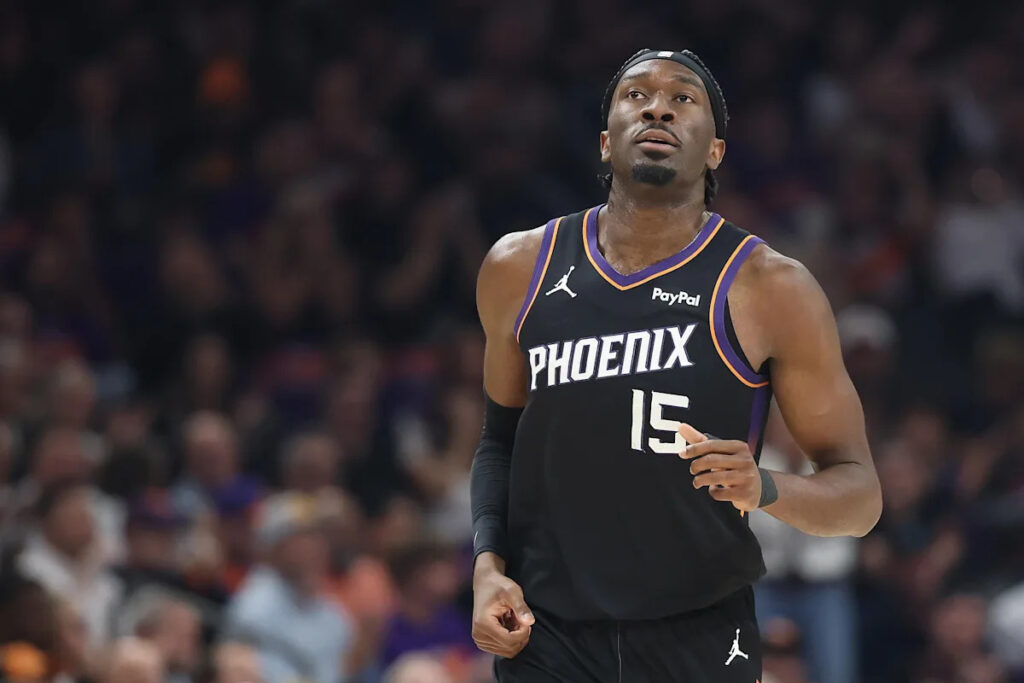 Former Blue Devil Mark Williams Re-Ups With Phoenix
