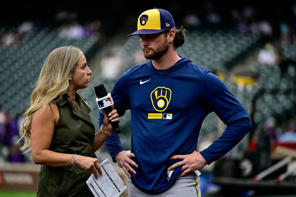 Game Discussion: Milwaukee Brewers (48-29) @ Cincinnati Reds (37-41)