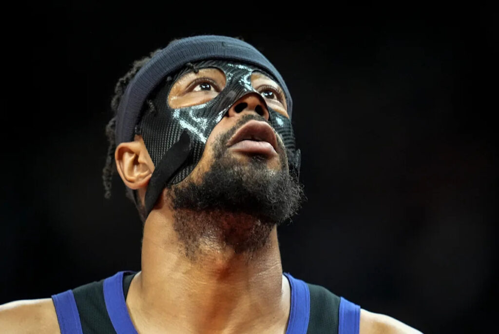 Suns agree to bring back guards Gillespie, Goodwin after both had breakout seasons, AP sources say Suns agree to bring back guards Gillespie, Goodwin after both had breakout seasons, AP sources say
