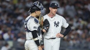 Yankees bullpen allows eighth-inning grand slam in 5-1 loss to White Sox Yankees bullpen allows eighth-inning grand slam in 5-1 loss to White Sox