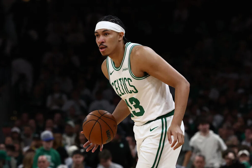 Boston Celtics Sign Ron Harper Jr. to Three-Year Deal