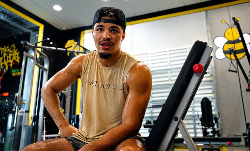 Xander Zayas Sees A Weakness In Boots Ennis: ‘He Doesn’t Like The Body’ Xander Zayas Sees A Weakness In Boots Ennis: ‘He Doesn’t Like The Body’