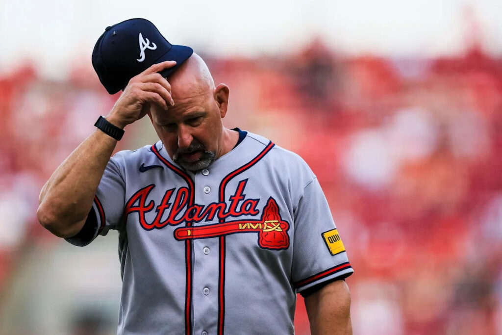 Braves blow another one in 7-6 loss to Padres Braves blow another one in 7-6 loss to Padres