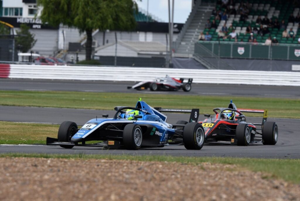 Proudfold-Nalder wins BRDC International Trophy as Wherrell grabs British F4 lead Proudfold-Nalder wins BRDC International Trophy as Wherrell grabs British F4 lead