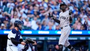 Jazz Chisholm Jr.’s home run helps Yankees snap three-game losing streak after 4-3 win over Tigers Jazz Chisholm Jr.’s home run helps Yankees snap three-game losing streak after 4-3 win over Tigers