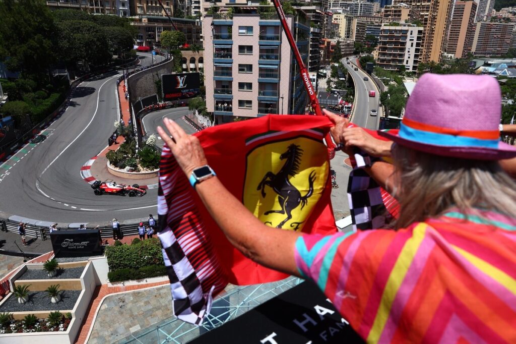 Leclerc leads Ferrari 1-2 in first practice, Hadjar and Alonso suffer crashes