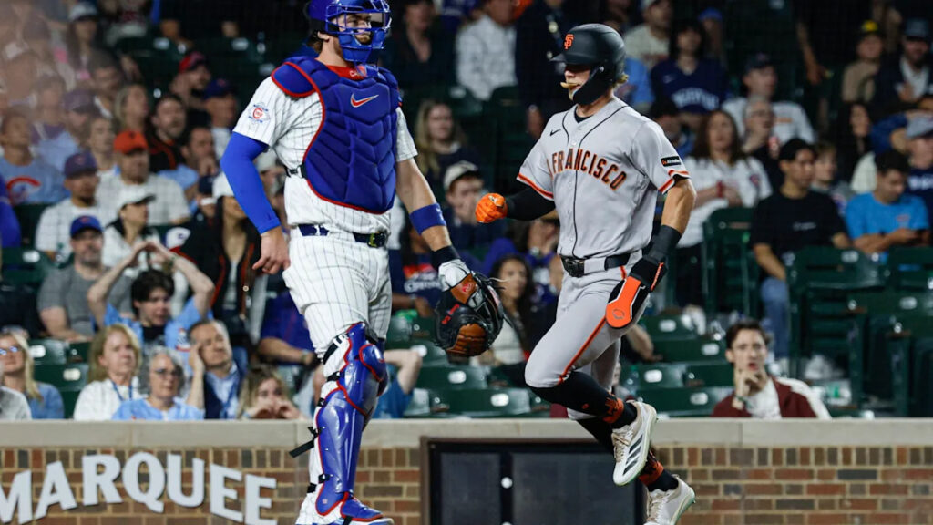 Chapman’s 10th-inning single gives the Giants a 2-1 win over the Cubs Chapman’s 10th-inning single gives the Giants a 2-1 win over the Cubs