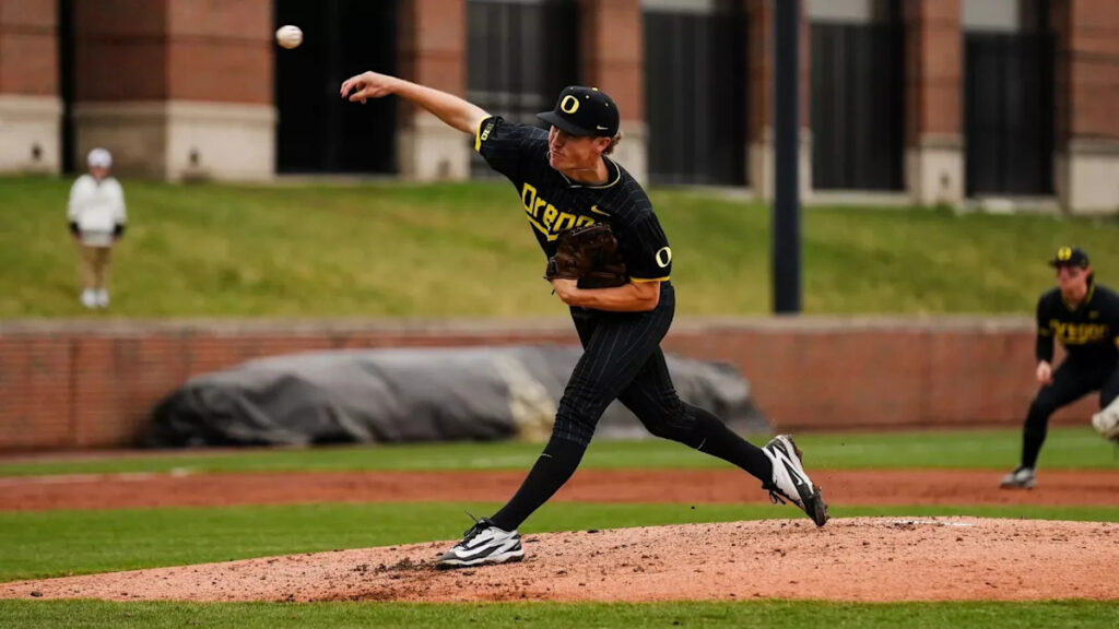 Baseball: Oregon RHP Collin Clarke commits to TCU Baseball: Oregon RHP Collin Clarke commits to TCU