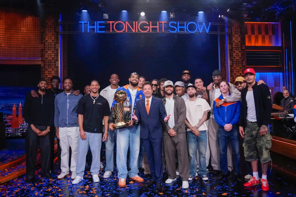 Knicks raise Jimmy Fallon’s lucky shoe to the ‘Tonight Show’ rafters as championship celebration rolls on Knicks raise Jimmy Fallon’s lucky shoe to the ‘Tonight Show’ rafters as championship celebration rolls on