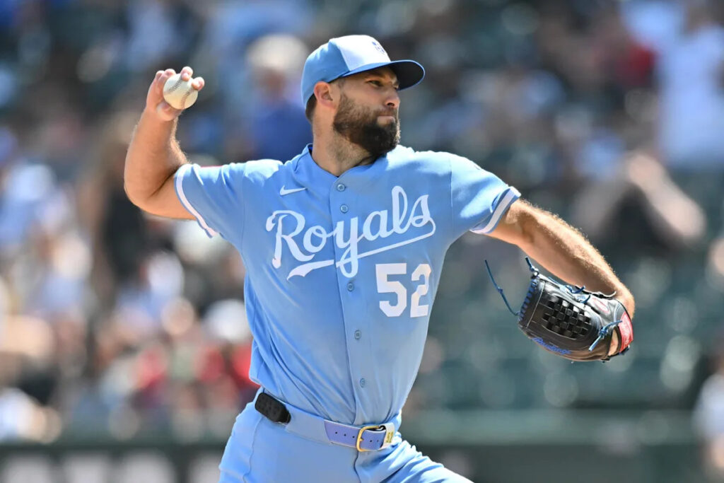 In a comedy of errors, the Royals lose again to the White Sox