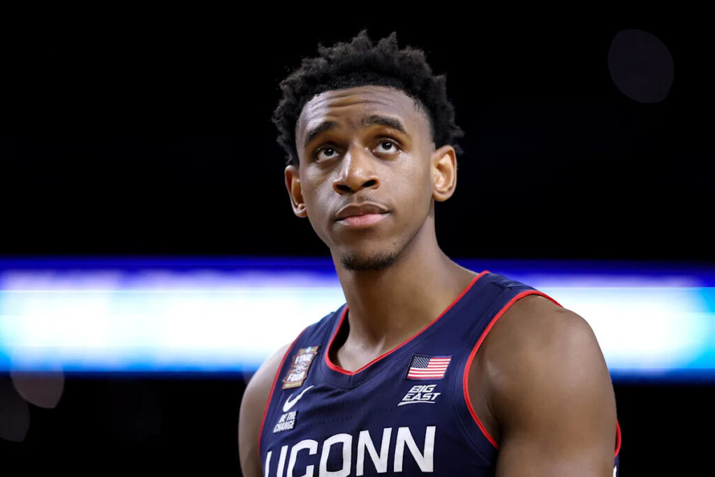 Lakers connected to Jayden Quaintance, Tarris Reed Jr. ahead of 2026 NBA Draft Lakers connected to Jayden Quaintance, Tarris Reed Jr. ahead of 2026 NBA Draft